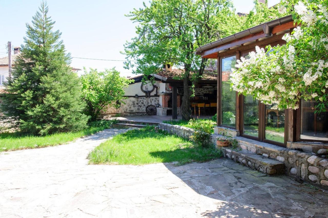 Self Catering Chalet Kulina Bansko Exterior photo